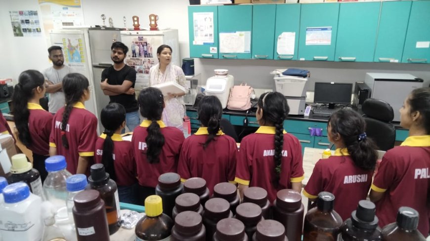 Daughters of Hamirpur, Himachal Pradesh visited CSIR-CDRI Lucknow to connect with Scientists