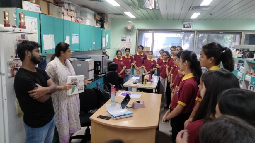 Daughters of Hamirpur, Himachal Pradesh visited CSIR-CDRI Lucknow to connect with Scientists