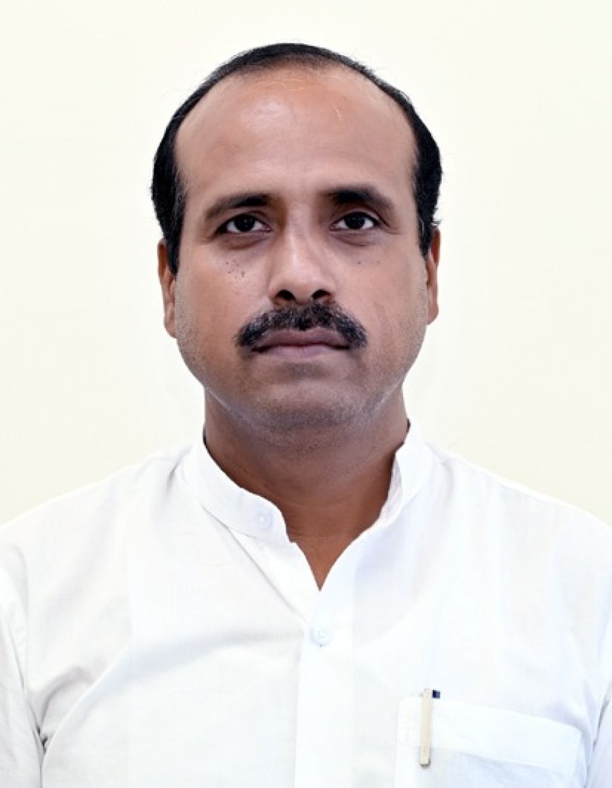 Dr. Harishchandra took charge as Principal