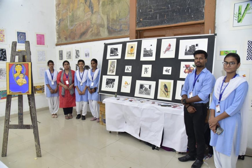 S K D Degree College F. A. Second year students displayed their artworks