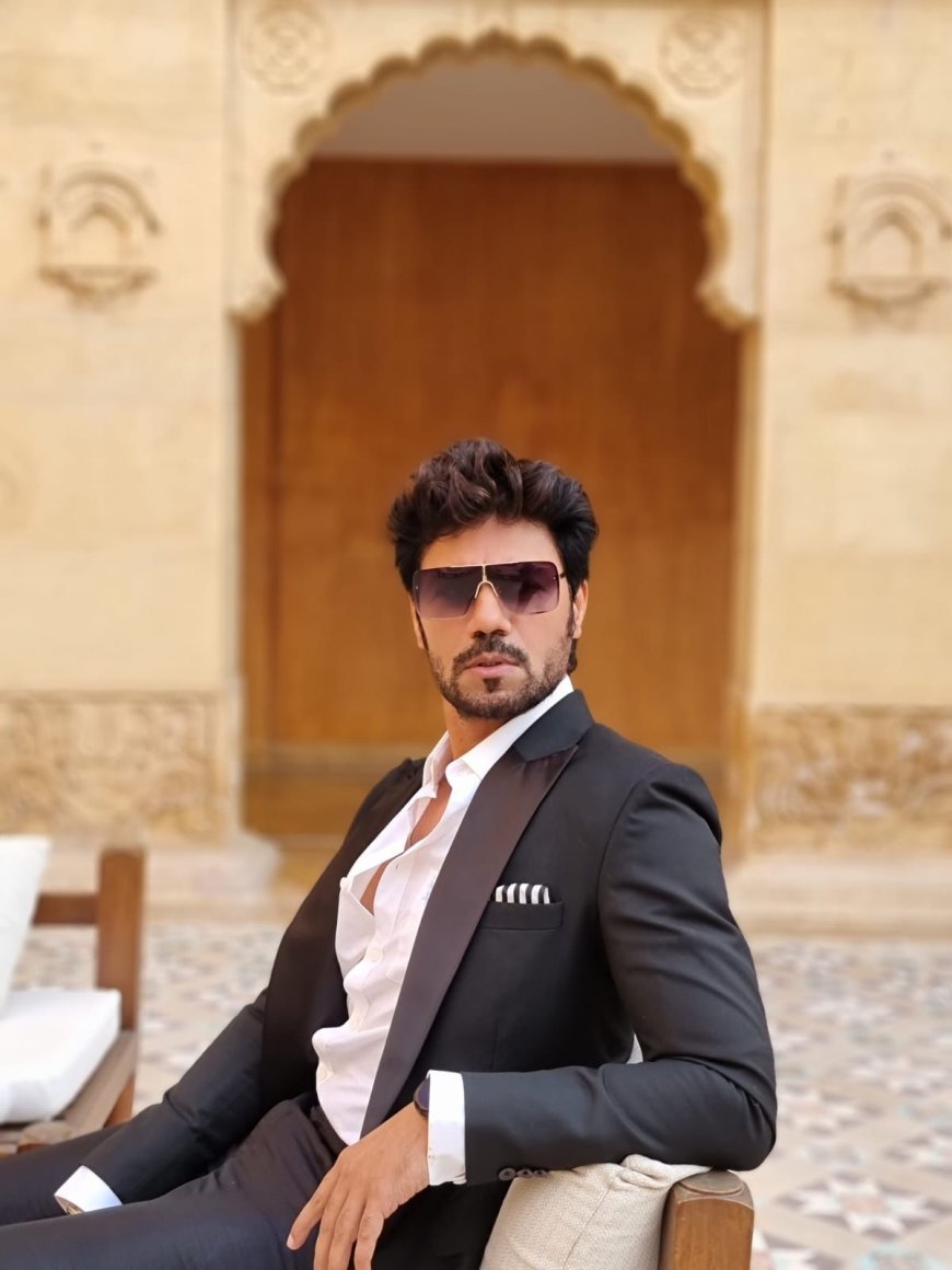 Trailer of Gaurav Chopra's upcoming movie ’Lakeerein'