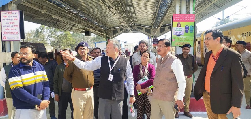 Arrival of General Manager, Northern Railway, New Delhi in Lucknow and departure for Ayodhya.