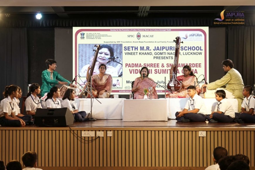 Padma Shri Sumitra Guha's melodious voice adorned the Seth MR Jaipuria School's event