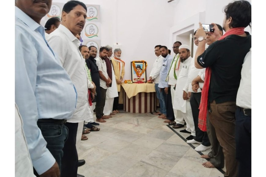 UP Congress Pays Tribute to Shaheed Bhagat Singh