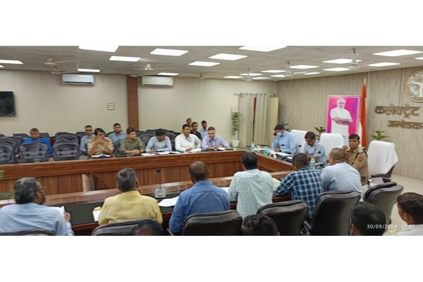 District Advisory Committee Meeting Held in Ambedkar Nagar