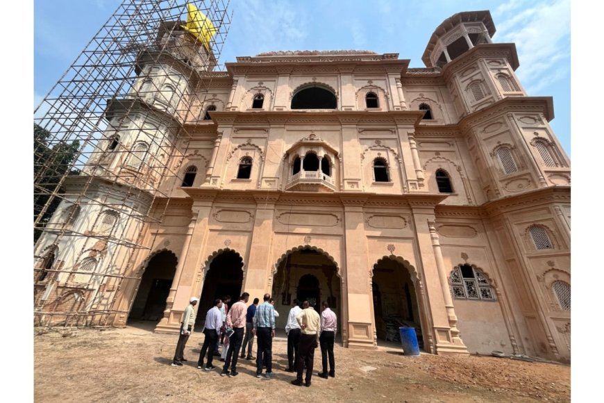 Custodian Reviews Enemy Properties in Lucknow