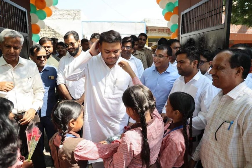 Education Minister Inspects Mathura Primary School Facilities