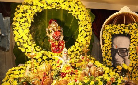 Ganpati Bappa Arrives at Lahiri House in a Star-Studded Celebration