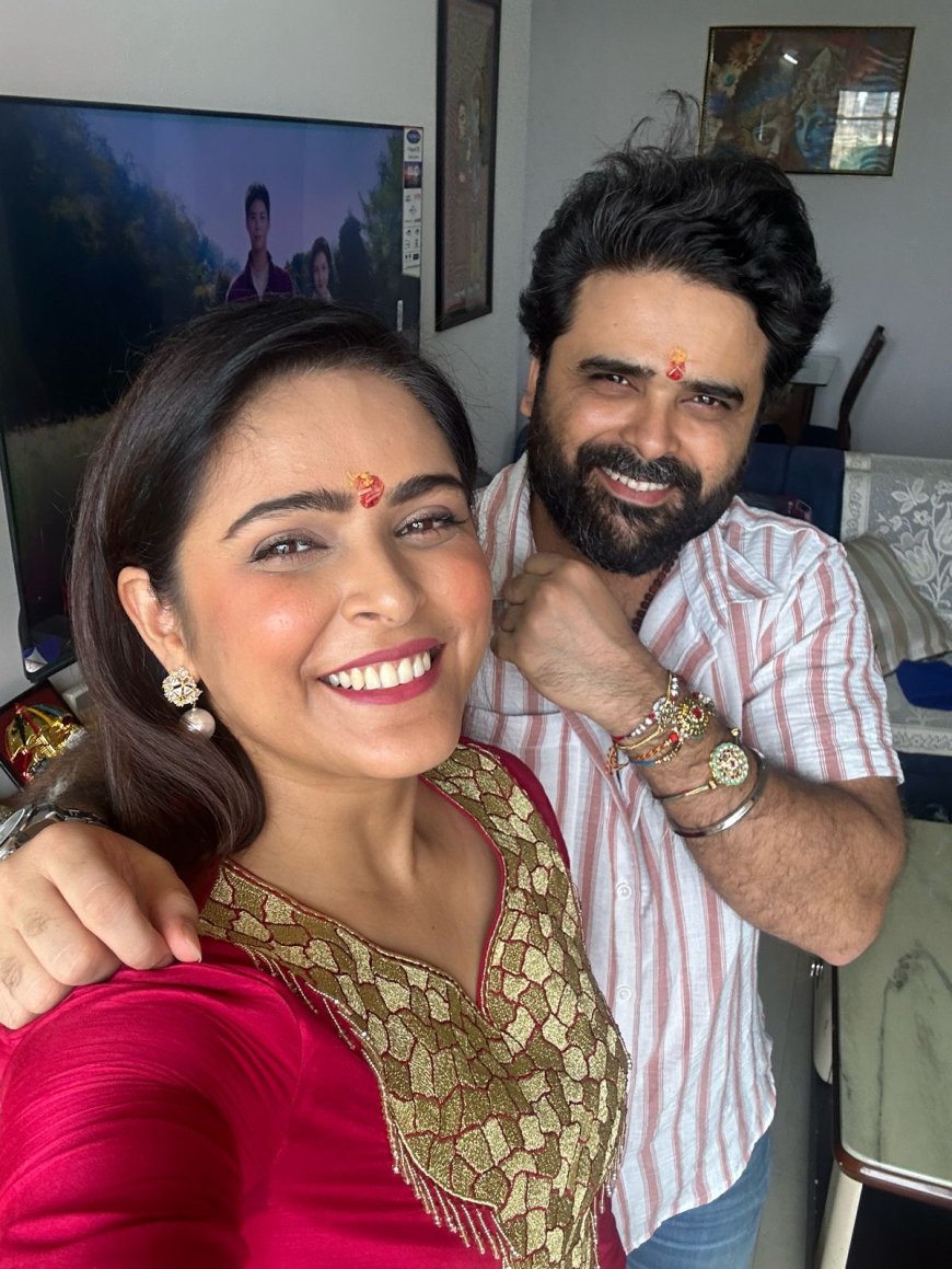 'Tehran' Actress Madhurima Tuli Shares Heartfelt Rakshabandhan Message About Sibling Bonds