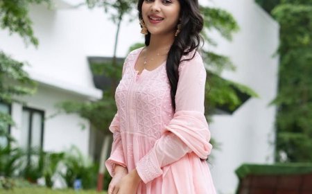 Niharika Chouksey Celebrates the Spirit of Navaratri