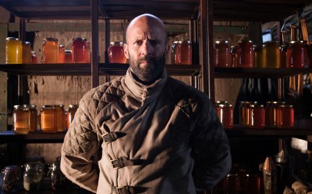 Jason Statham Lights Up Diwali Weekend with The Beekeeper Premiere
