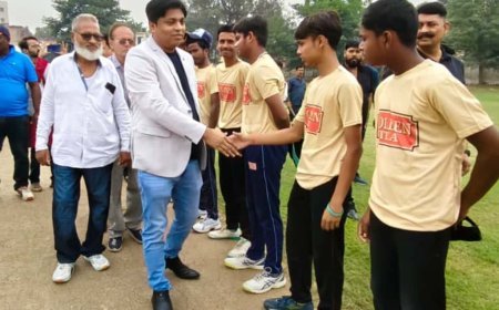 Sports : Shivpur Club won the inaugural match with Mukarram's bowling