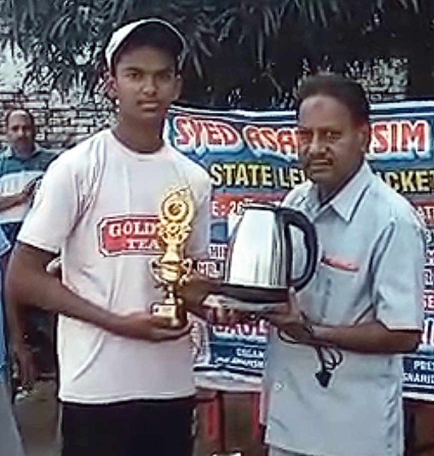 Bhanu Pratap and Daulat Hussain College in semi-finals