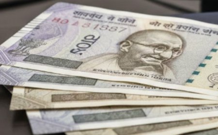 Indian Rupee Slides 15 Paise to 89.86