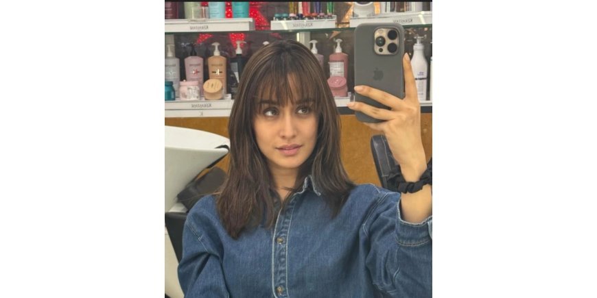 Bollywood Divas Redefining Trends With Chic Bangs