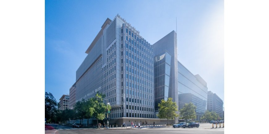 World Bank Grants $700 Million To Pakistan