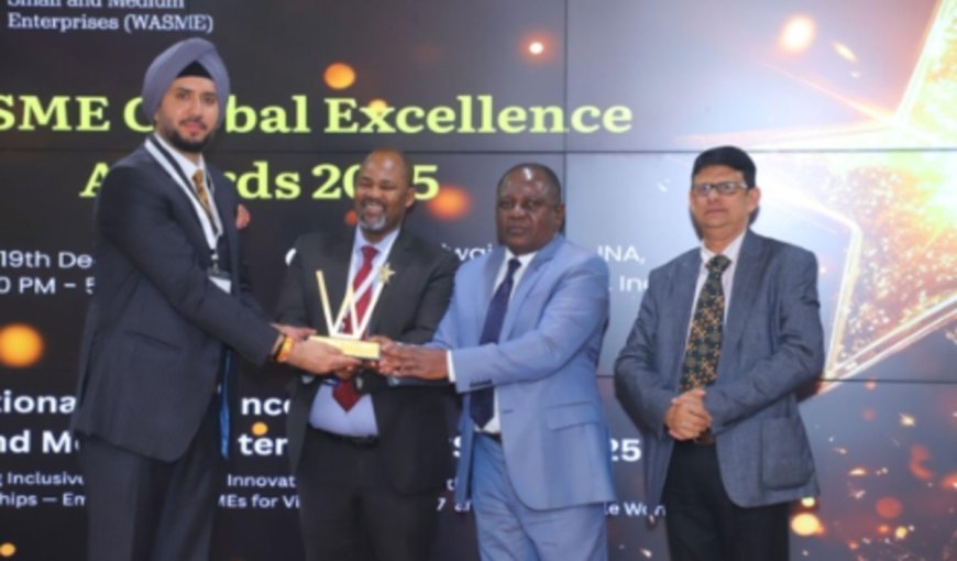 Rockingdeals Founder Honored with Sustainability Champion Award