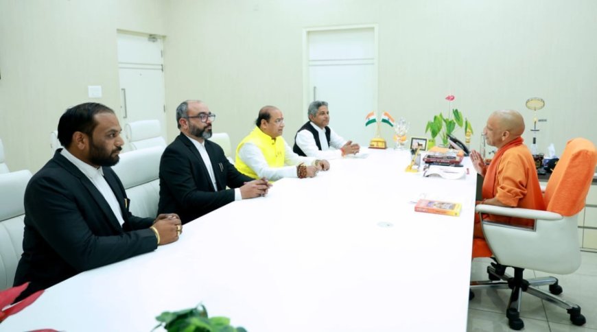 UP Advocates Seek Ayushman Coverage and Pensions