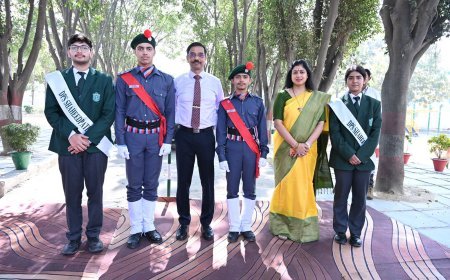 DPS Shaheed Path Hosts Grand War Trophy Unveiling Ceremony