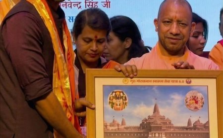 CM Yogi Adityanath Honors SRGI Vice Chairman Piyush Singh Chauhan for Educational Excellence