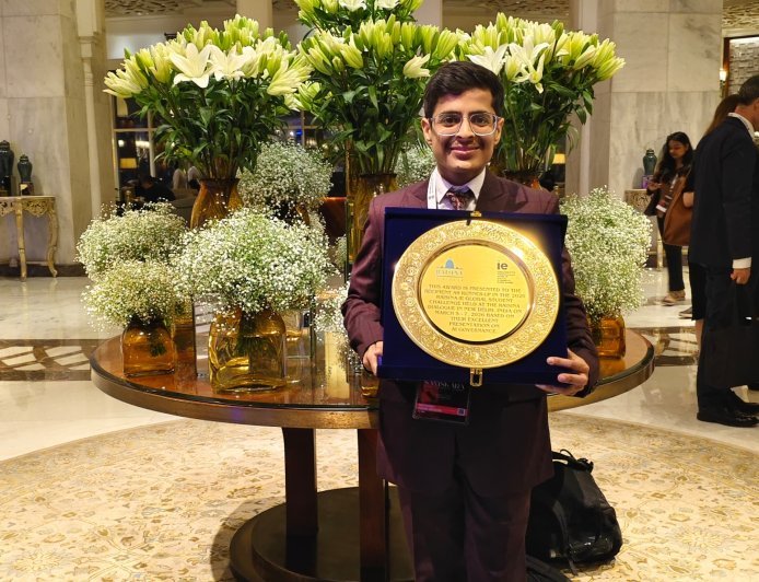 AU’s Rishabh Mehrotra Shines at Raisina Dialogue; Named Runner-Up for AI Governance
