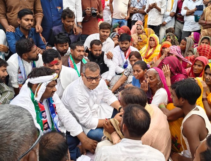 LJP (Ram Vilas) Delegation Demands Justice for Dalit Man Burned Alive in Bhadohi