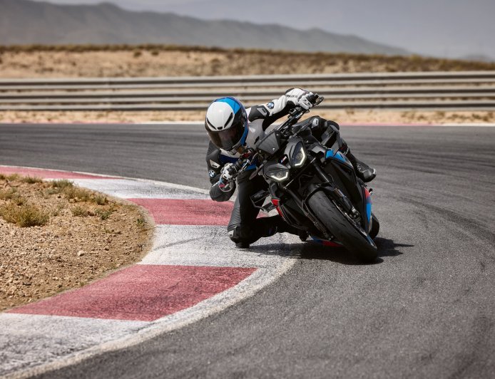 #BMW Motorrad Ignites Indian Streets with the Launch of the New M 1000 R