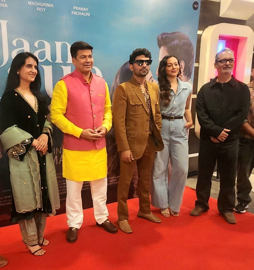 Jatin Sarna and Madhurima Roy Shine at Bareilly Special Screening of ‘Na Jaane Kaun Aa Gaya’