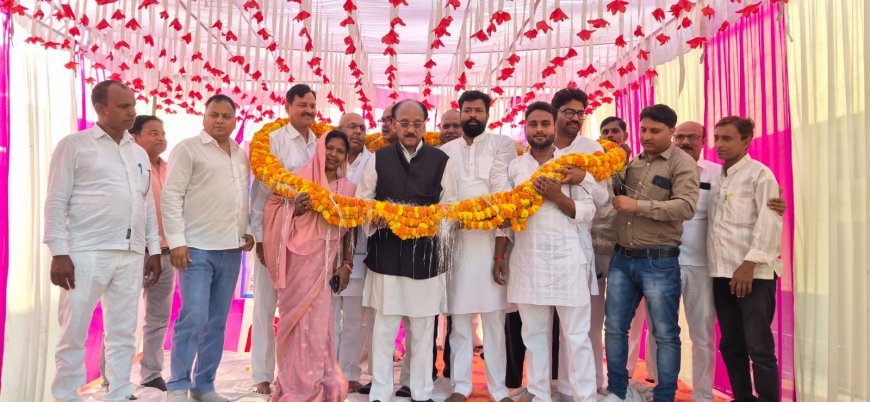 Congress Hosts Grand Holi-Eid ‘Sadbhavna’ Milan in Sahson