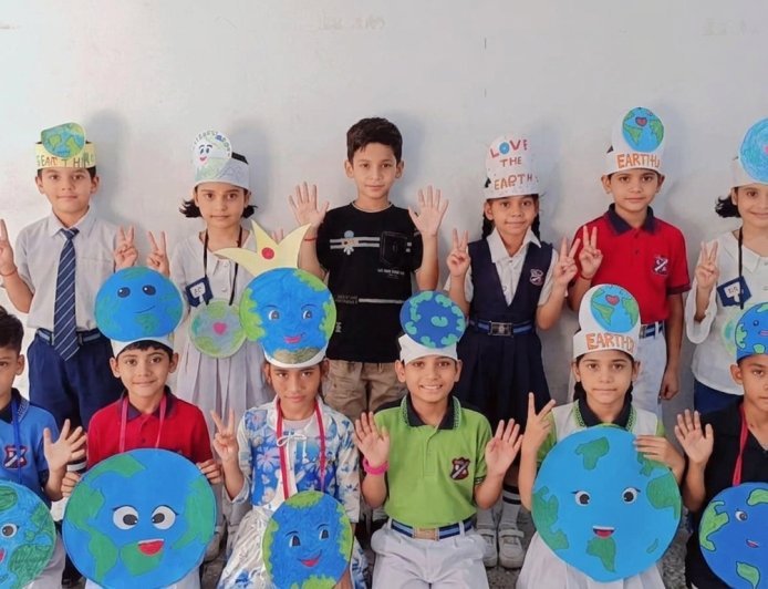 Avadh Collegiate Ignites Green Revolution with Vibrant Earth Day Celebrations