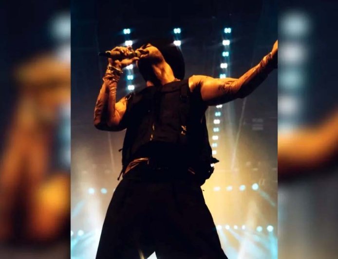 Pro-Khalistan Protesters Disrupt Diljit Dosanjh’s ‘Aura 2026’ Concert in Vancouver