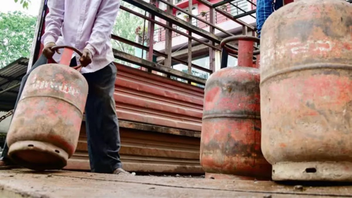 One dead, six injured after series of LPG cylinder explosions rocks Chandigarh's Burail area