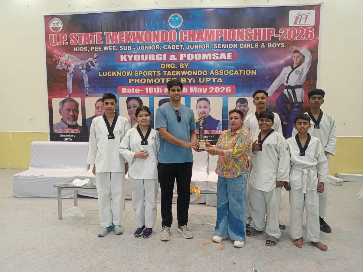 Awadh Collegiate Players Shine with 15 Medals at State Taekwondo Championship