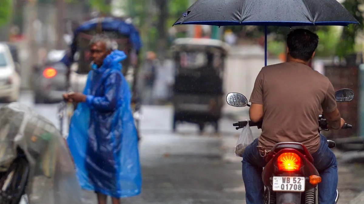 Monsoon Hits Kerala Cost Triggering Heavy Rain Warnings Across Vulnerable Southern States