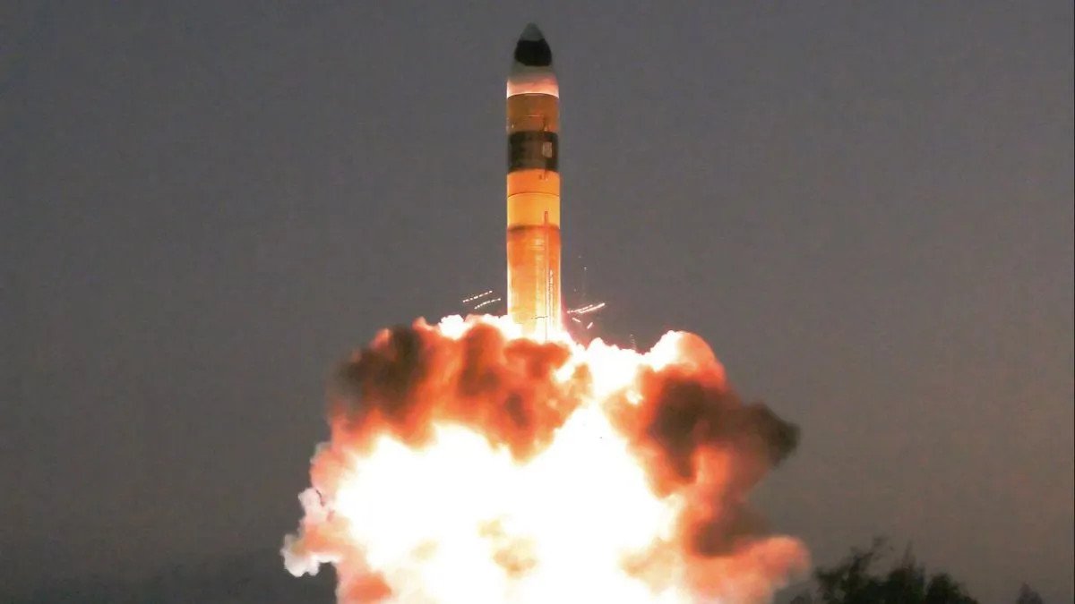India Expands Nuclear Arsenal to 190 Warheads, Surpassing Pakistan