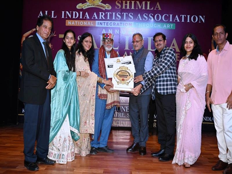 Governor Honors National Talent At Artists Association Festival Closing Ceremony