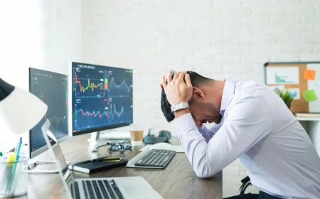Sensex and Nifty Tumble Over One Percent at Opening Bell