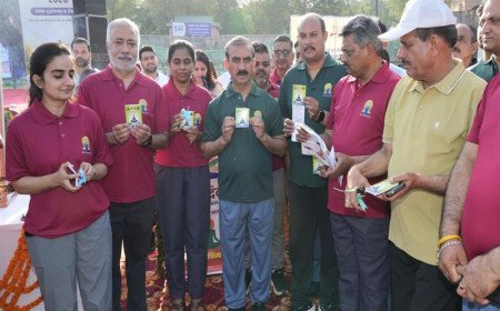 CM Sukhu Performs Yoga With 2,000 Participants In Hamirpur