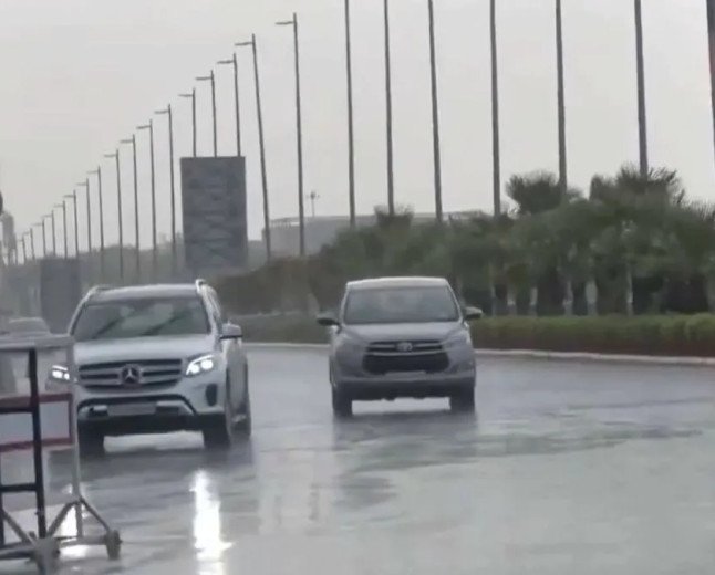 Delhi Gets Respite From Heat as IMD Sounds Rain Alert