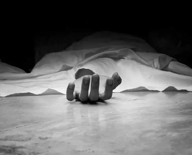 Five Year Old Girl Dies Falling From Tenth Floor Delhi Balcony