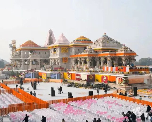 UP govt forms SIT to probe 'irregularities' on trust's request