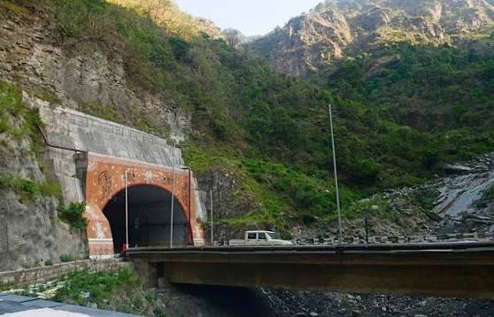 NHAI Plans Six Hundred Meter Diversion Tunnel To Restore Kiratpur Manali Highway