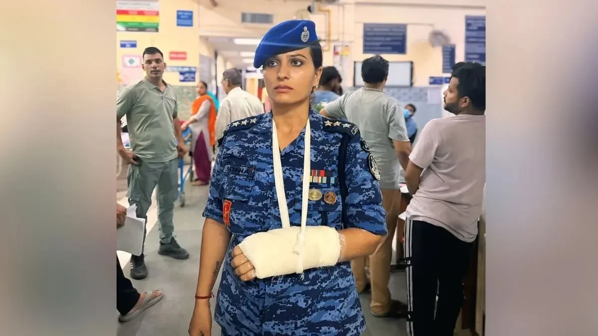 RAF Officer Sonia Sehrawat Recounts Ordeal From Jantar Mantar Violence After Suffering Fractured Arm