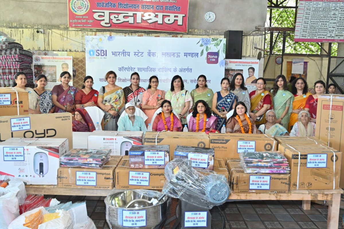 SBI Ladies Club Spreads Warmth; Donates Essential Appliances to Lucknow Old Age Home Under CSR Drive