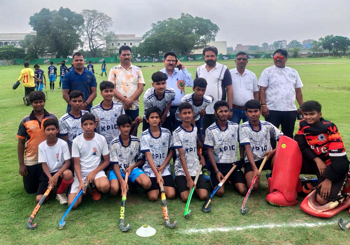Hosts KP Inter College Claim Commanding Victory in District Nehru Hockey Tournament