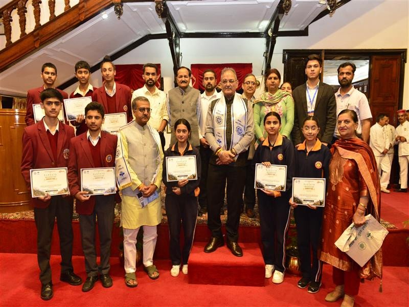 Governor Demands Urgent Mission Mode Campaign Against Growing Drug Abuse Among Vulnerable Youth