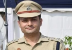 Delhi Police File Case After Senior Officer Injured In Jantar Mantar Violence