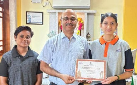 Nagrota Bagwan Student Proudly Attends Prestigious Union Ministry Prerana Programme In Gujarat  