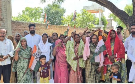 Congress Activates Grassroots Machinery Ahead of Gandhi’s Prayagraj Rally