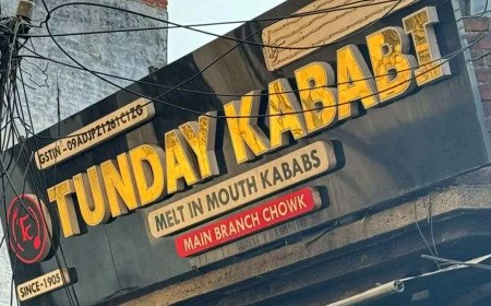 Tunday Kababi Dragged into Waqf Property Dispute in Lucknow
